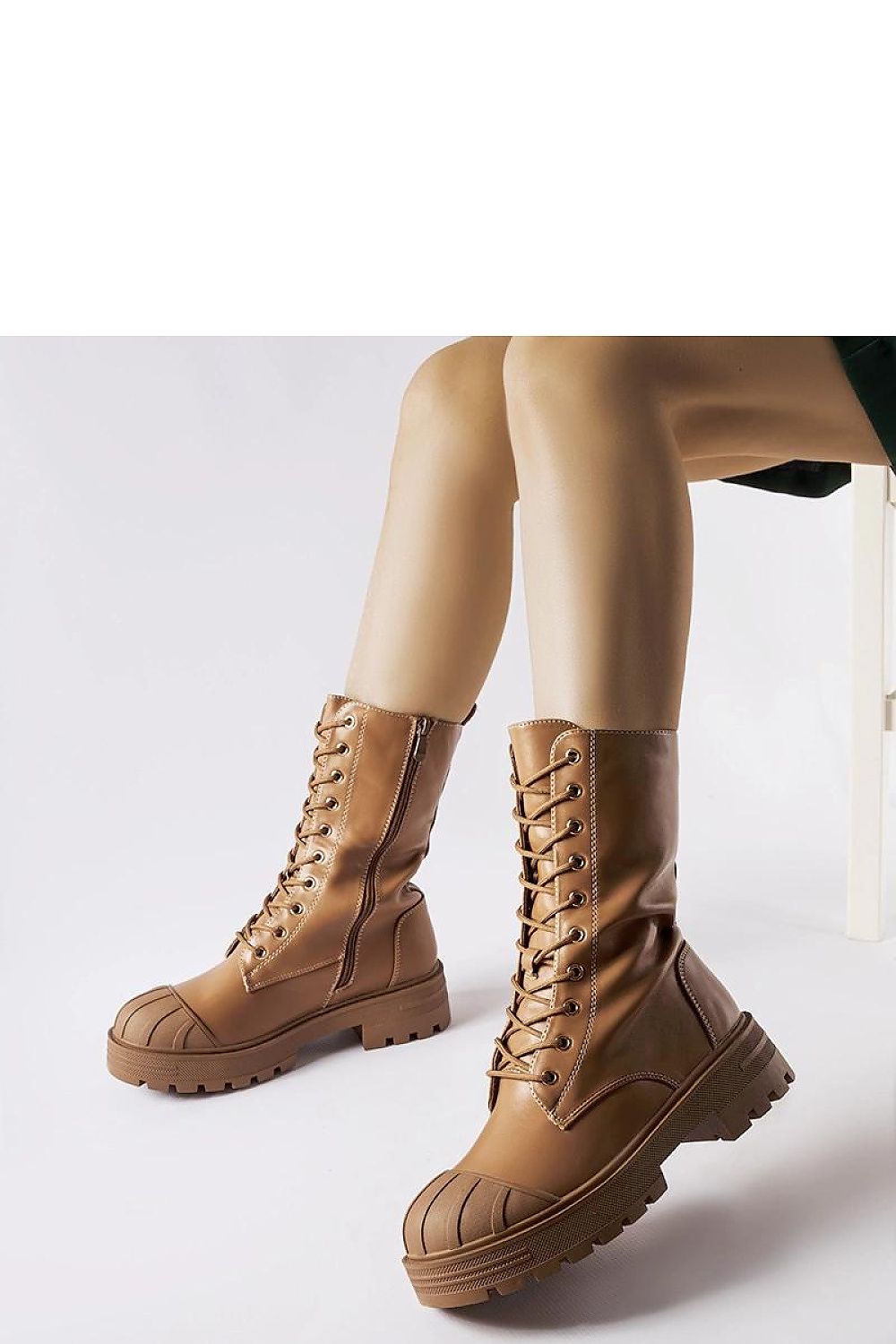 Laarsjes model 205101 Solea 