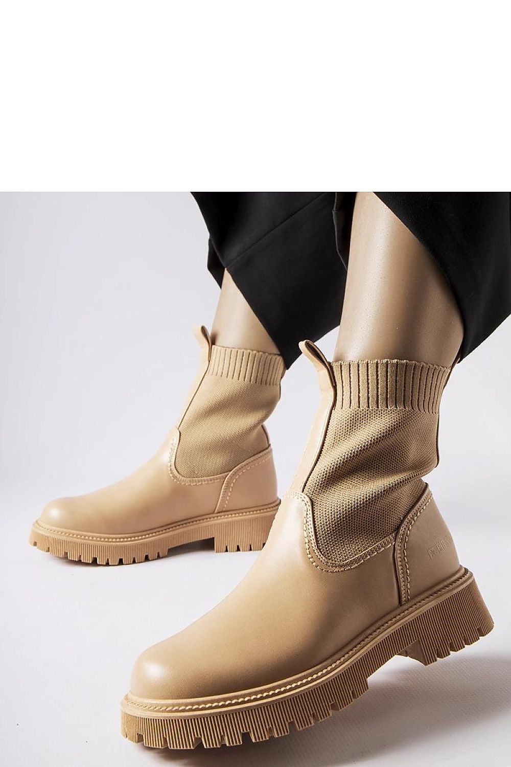  Laarsjes model 205106 Solea 