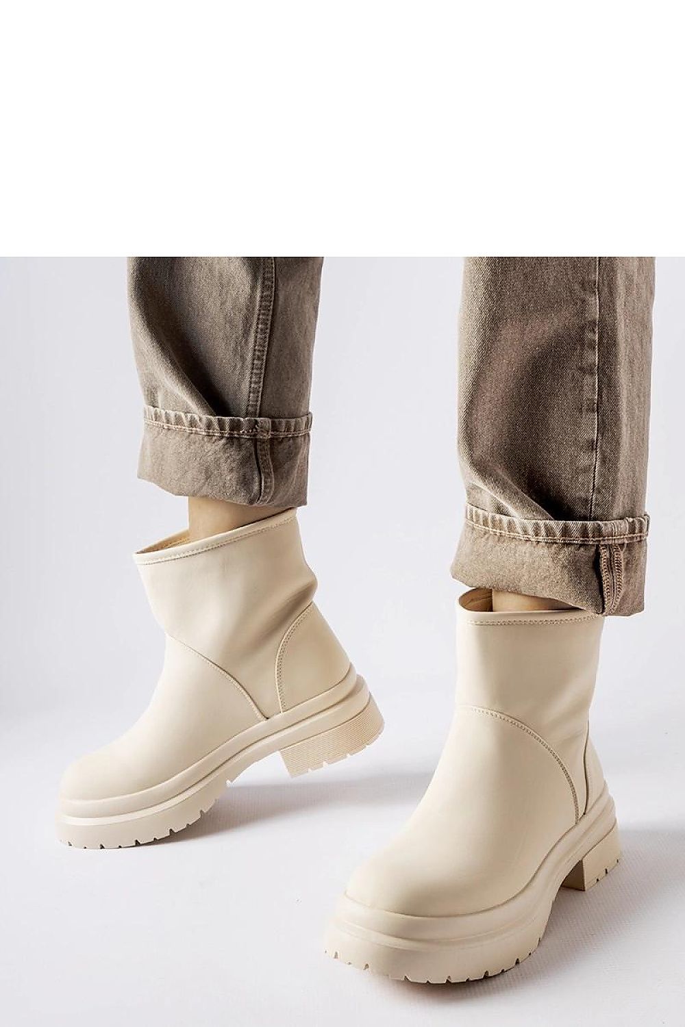  Laarsjes model 205111 Solea 