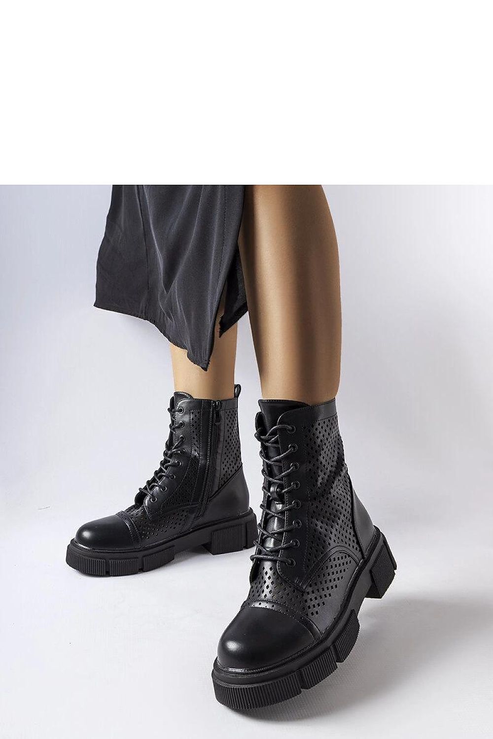  Laarsjes model 205118 Solea 