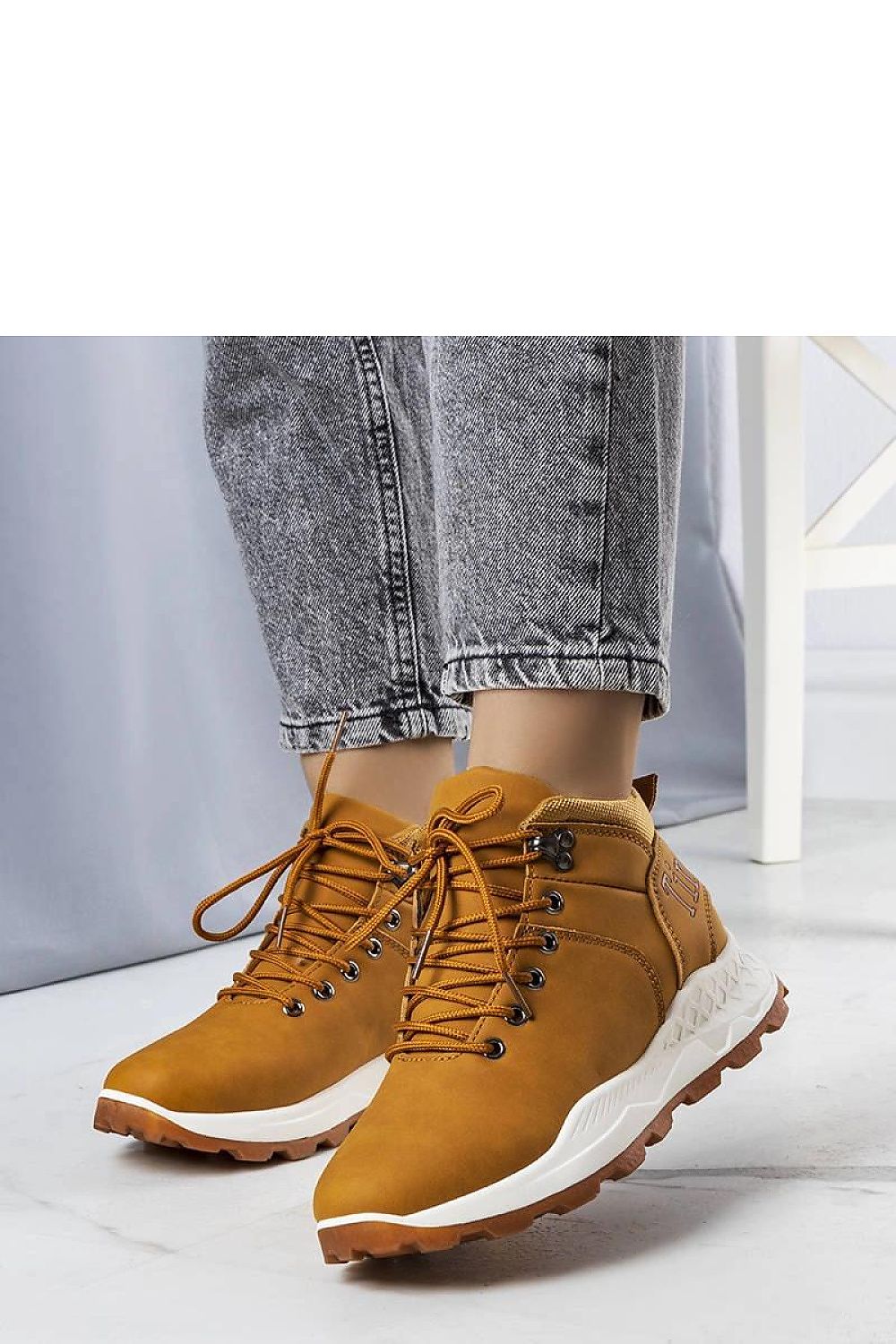  Zware bottines model 205137 Solea 