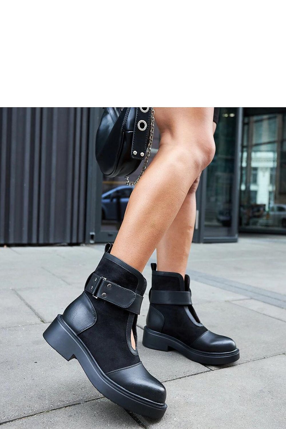  Laarsjes model 205154 Solea 