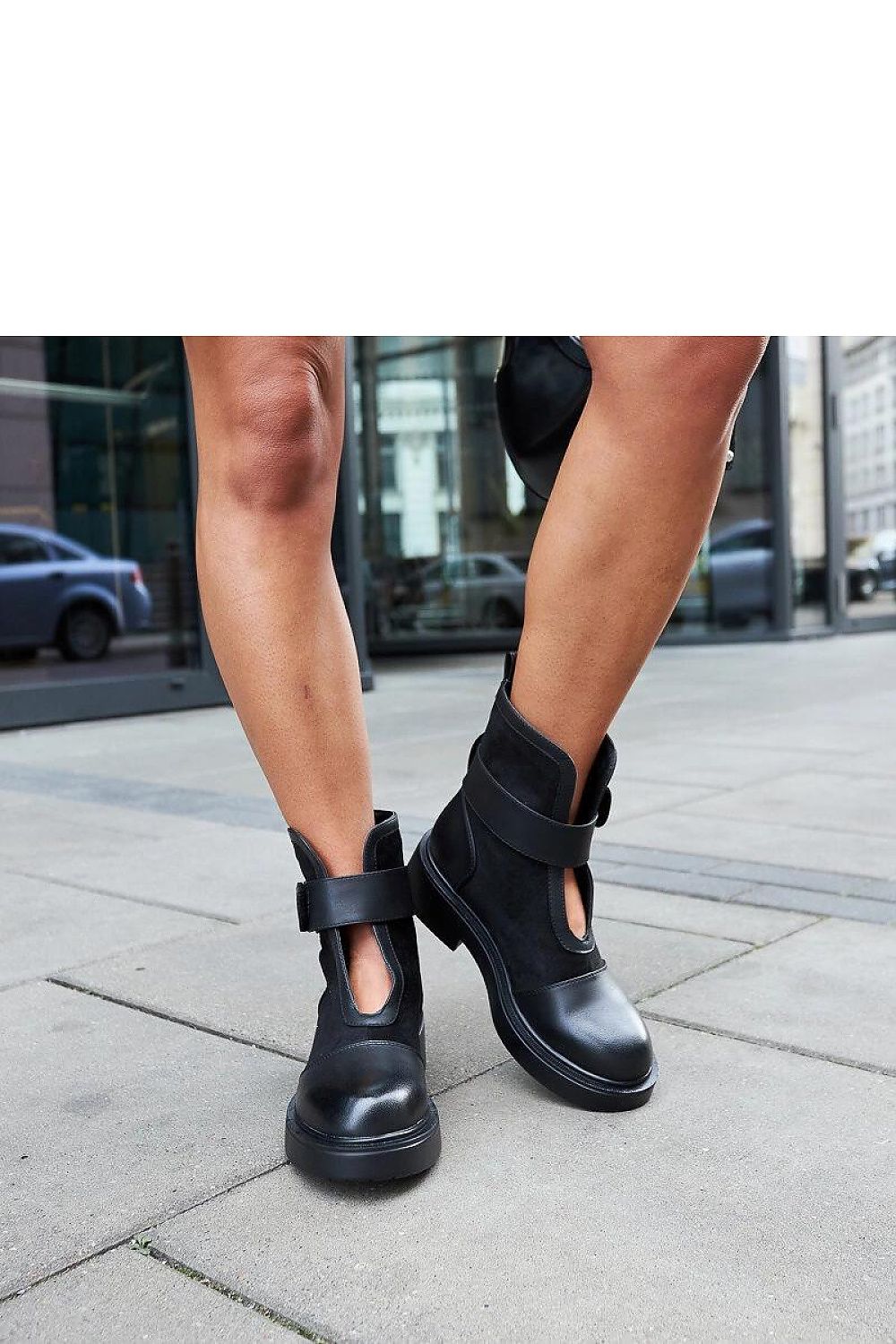  Laarsjes model 205154 Solea 