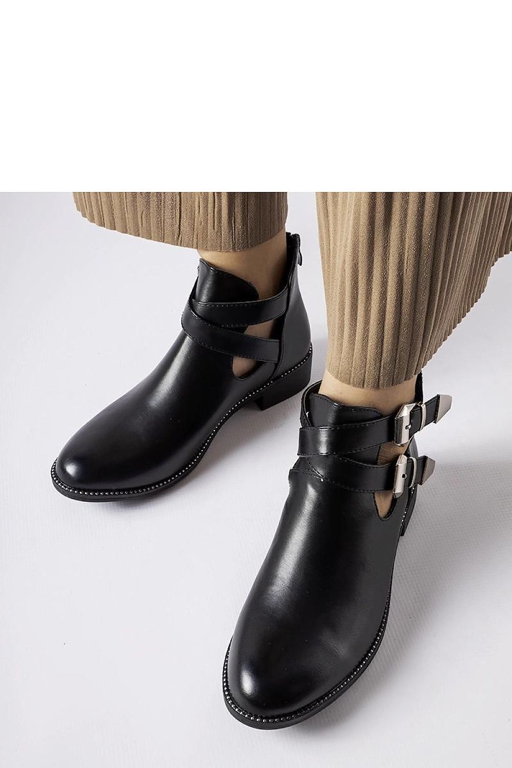  Laarsjes model 205783 Solea 