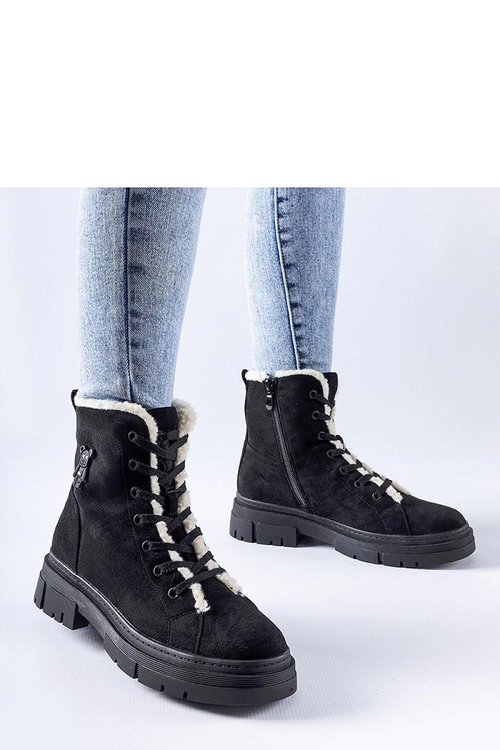  Laarsjes model 205813 Solea 