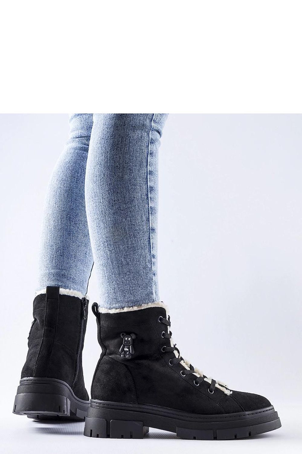  Laarsjes model 205813 Solea 