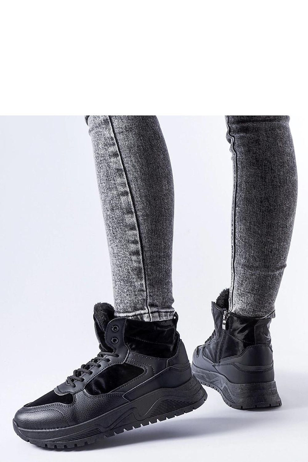  Laarsjes model 205825 Solea 