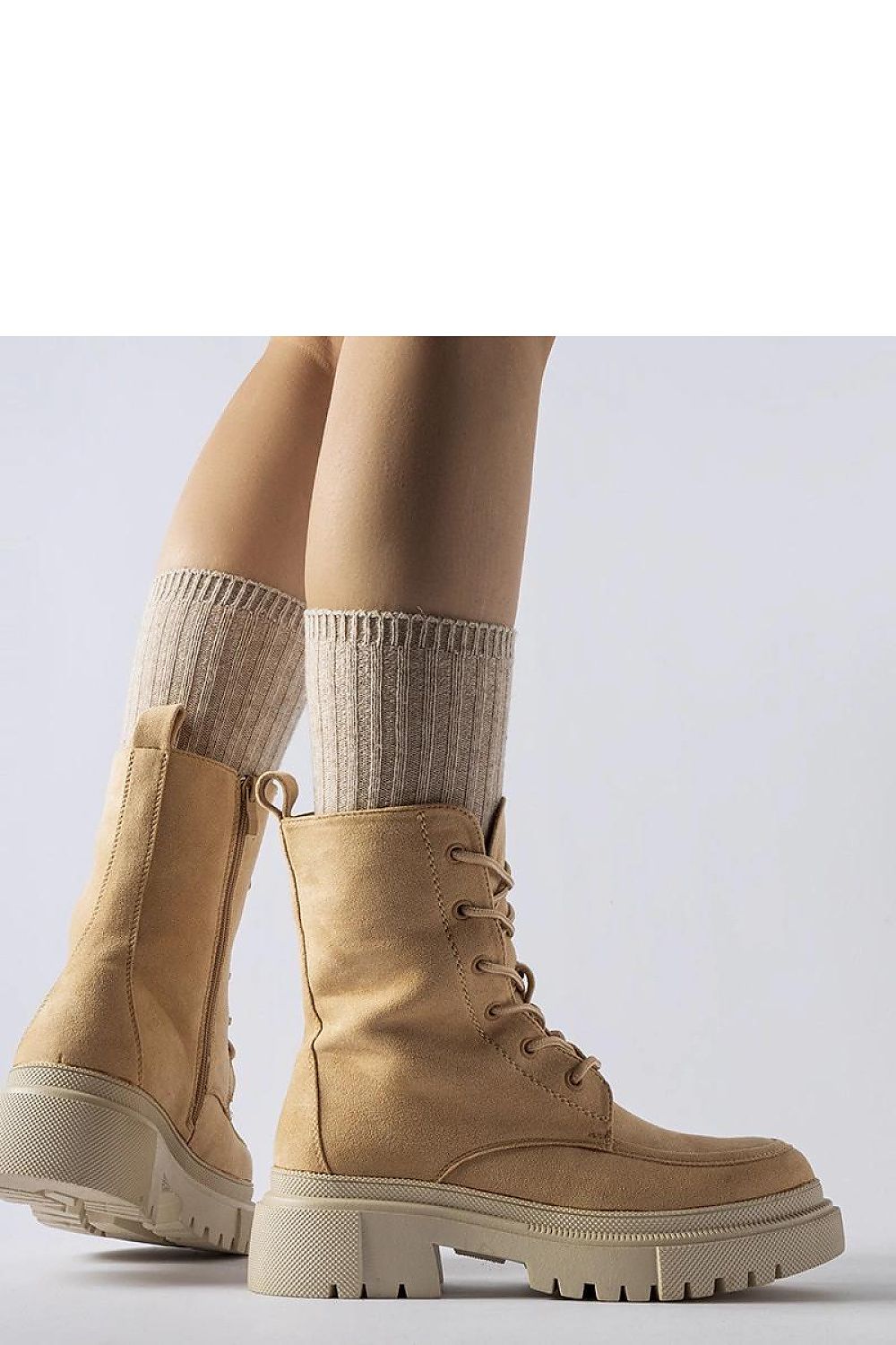  Laarsjes model 205847 Solea 
