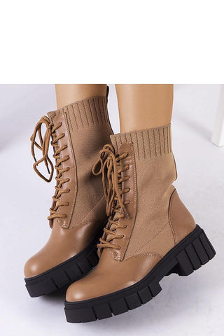  Laarsjes model 205896 Solea 