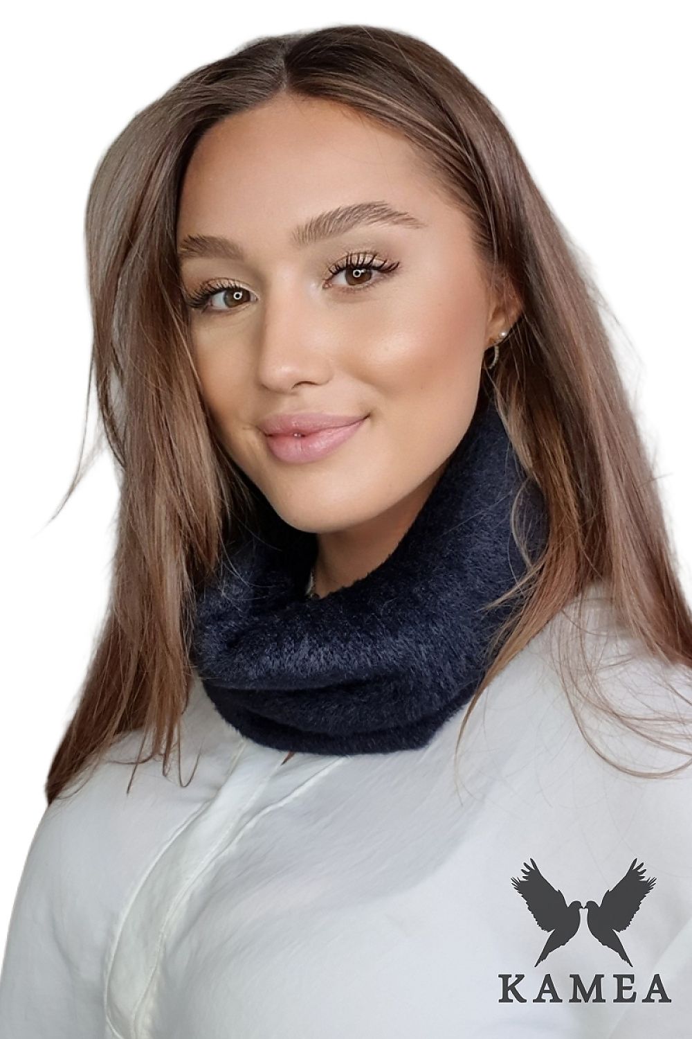  Loop Shawl model 205430 Kamea 