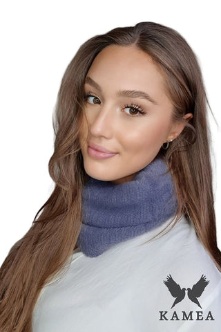  Loop Shawl model 205431 Kamea 