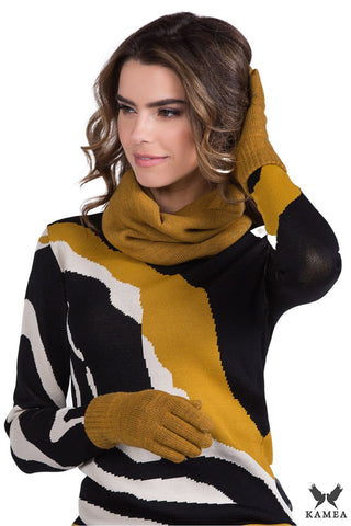  Loop Shawl model 205665 Kamea 