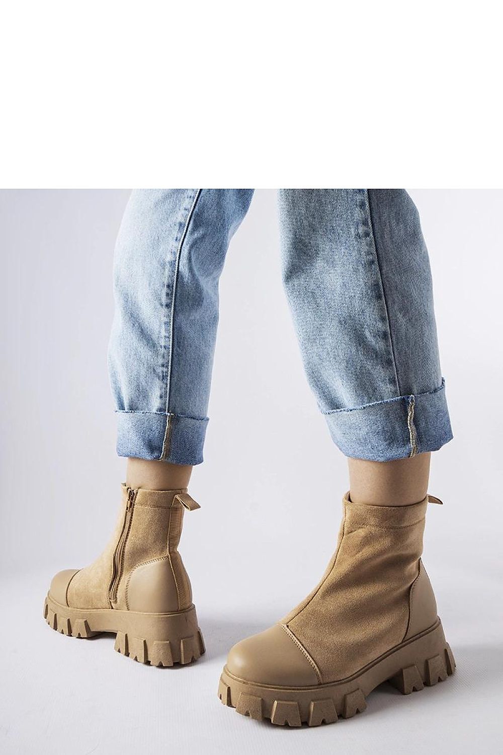  Laarsjes model 206559 Solea 
