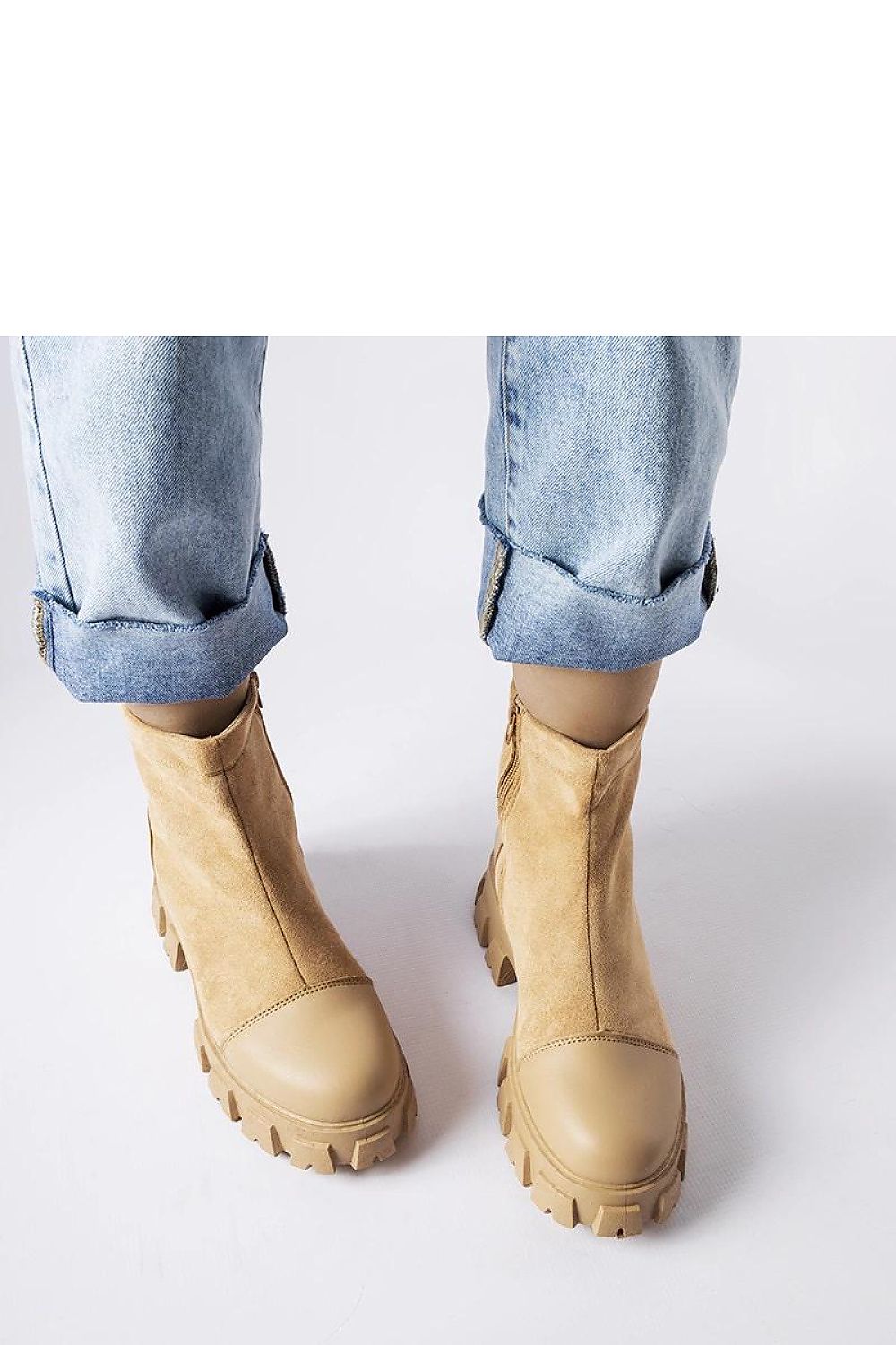  Laarsjes model 206559 Solea 