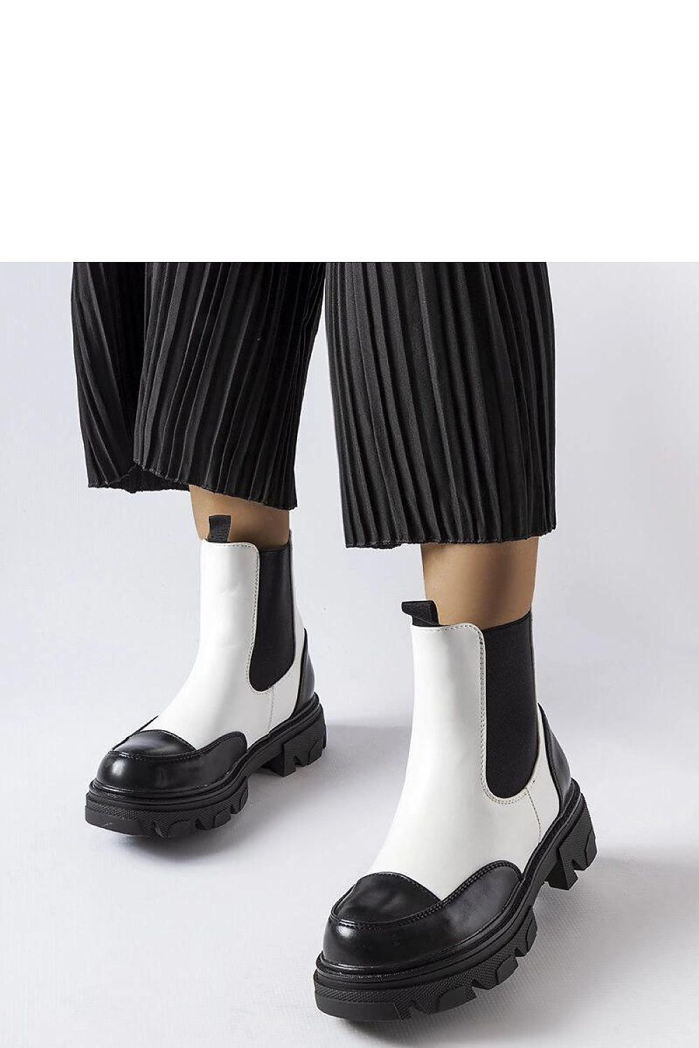  Laarsjes model 206576 Solea 