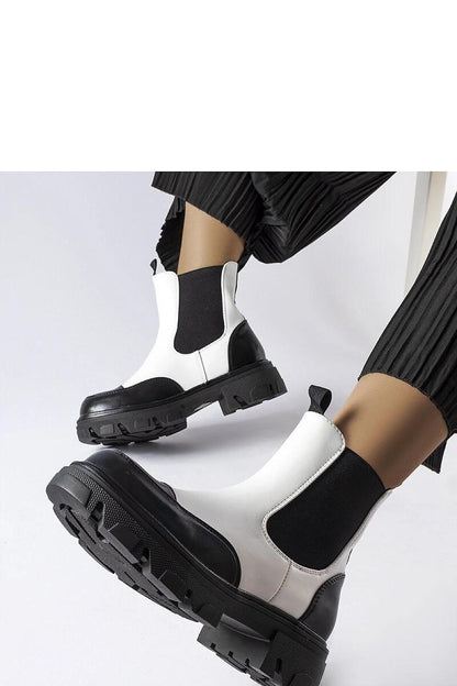  Laarsjes model 206576 Solea 