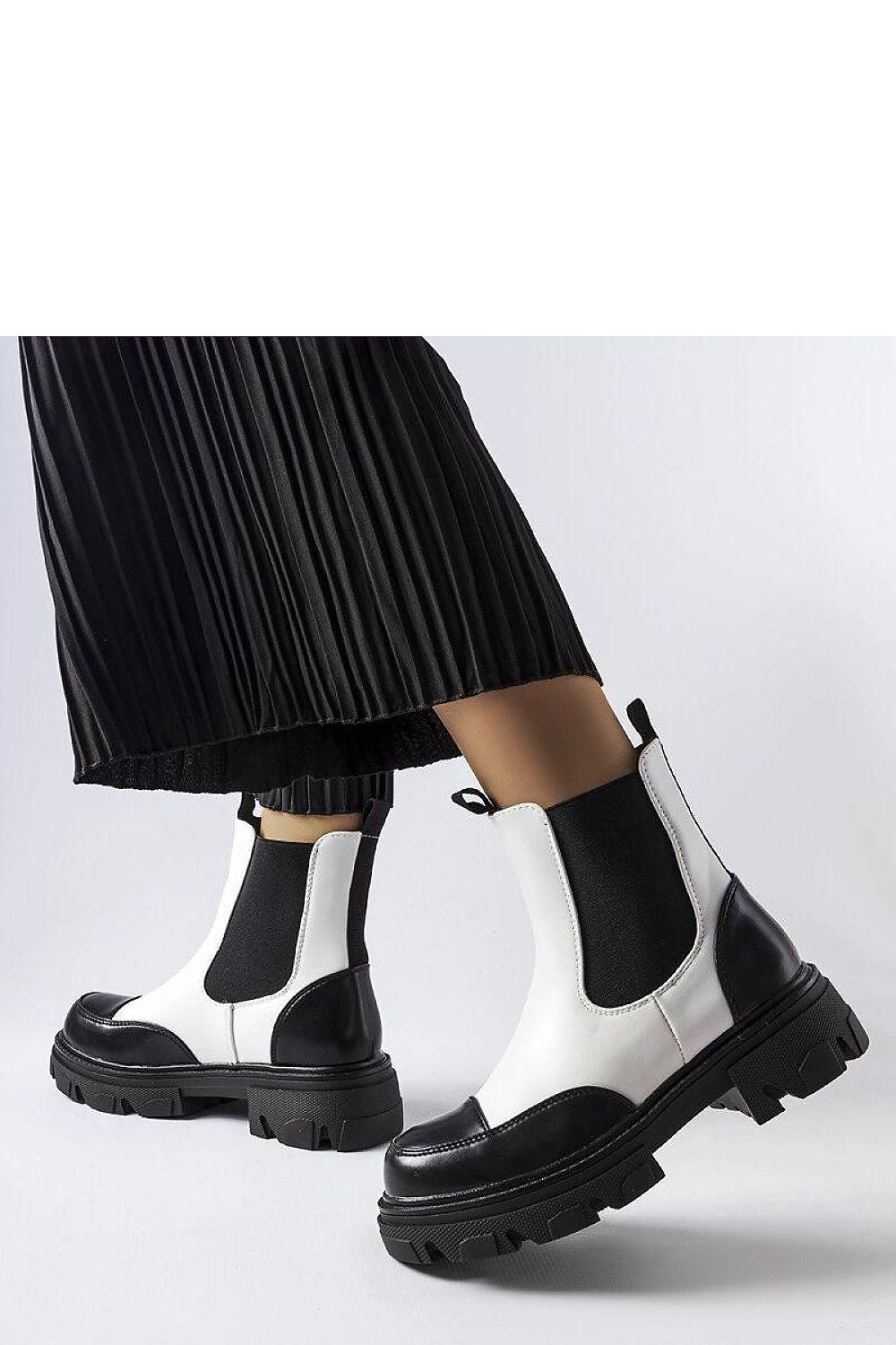  Laarsjes model 206576 Solea 
