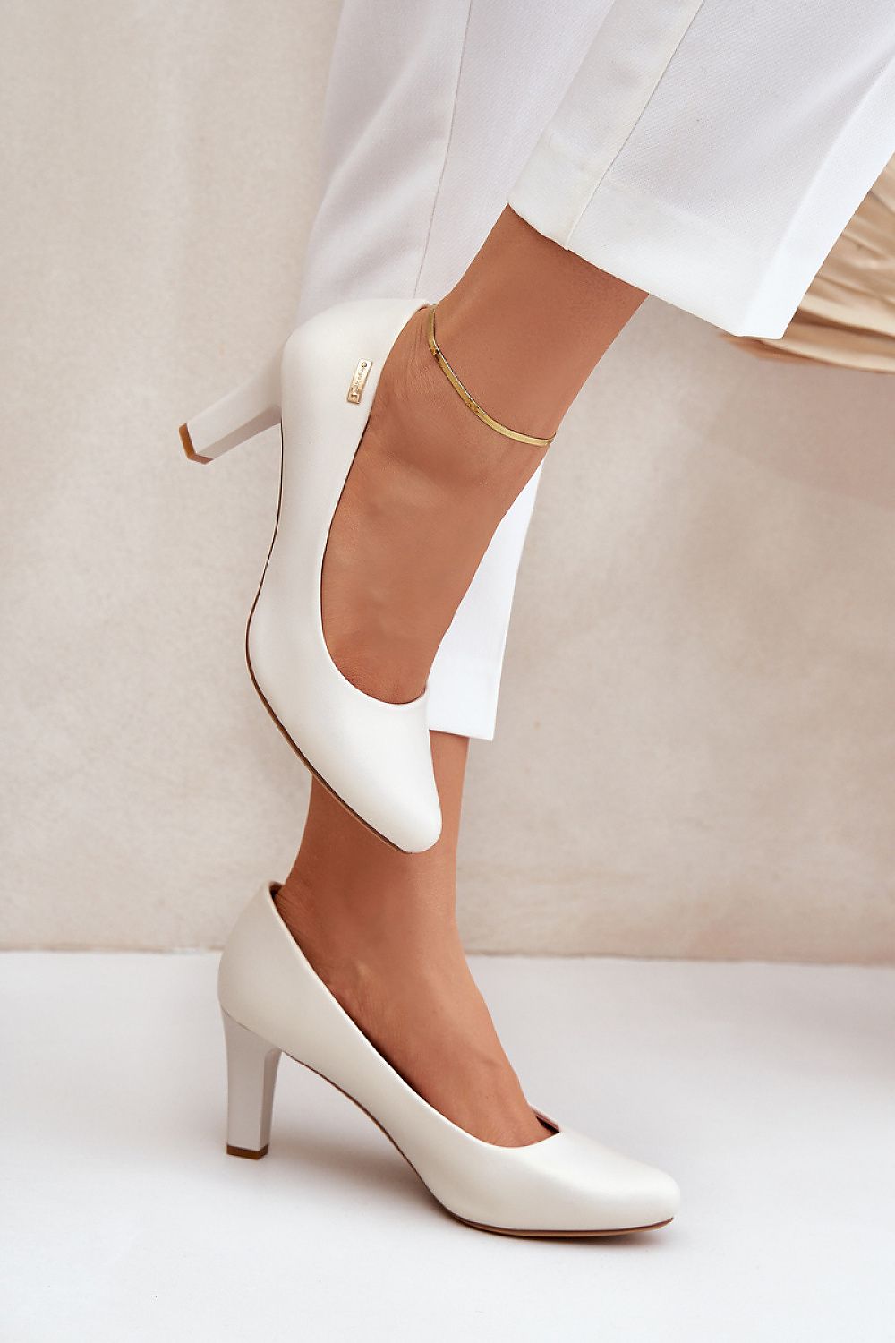 Pumps met dikke hak model 206814 Step in style 