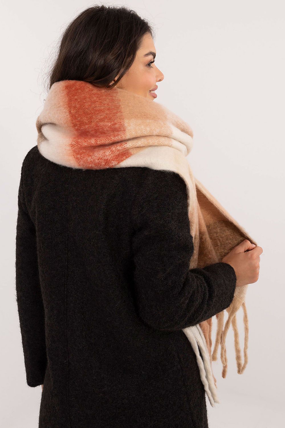  sjaal model 208263 AT 