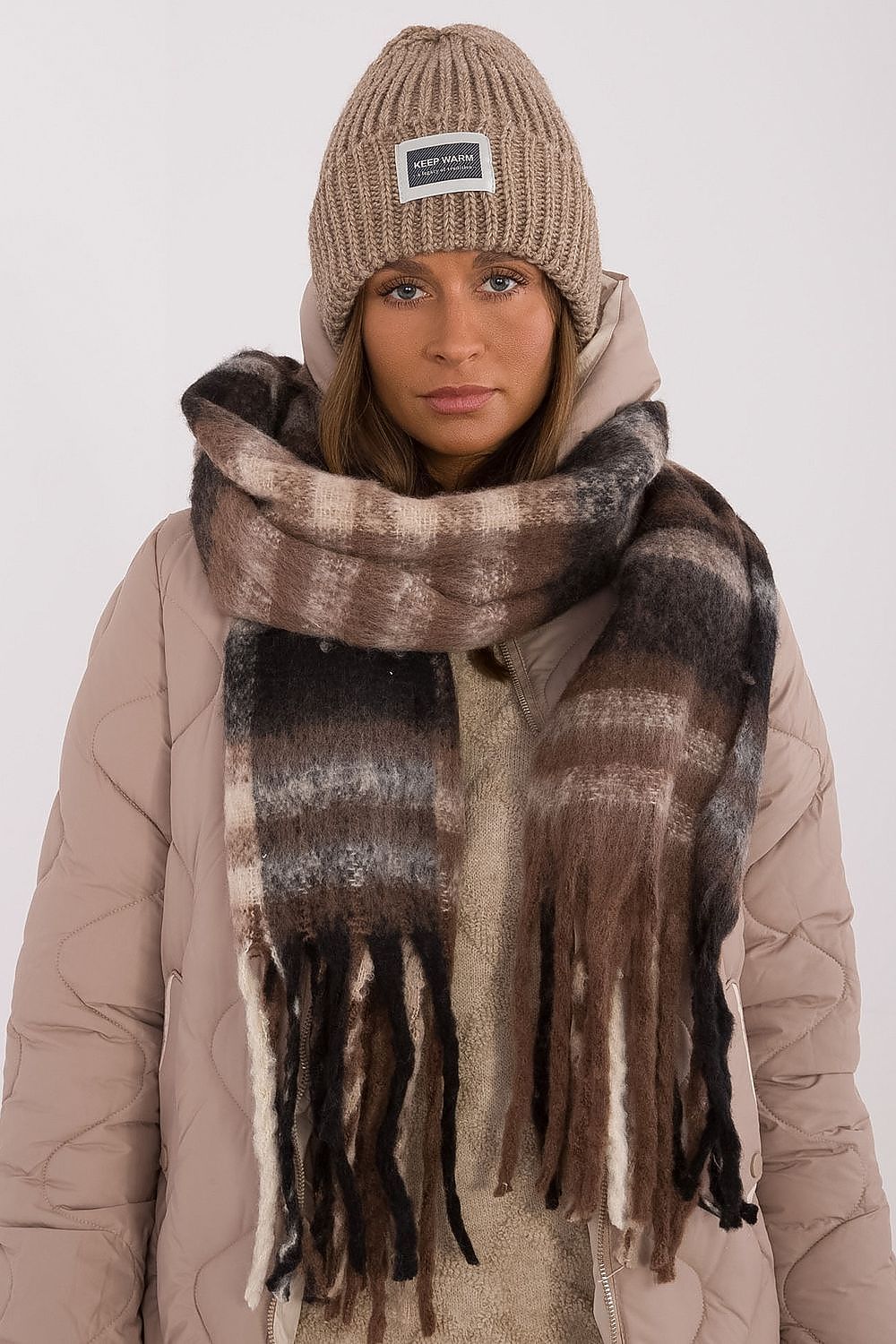  sjaal model 208269 AT 