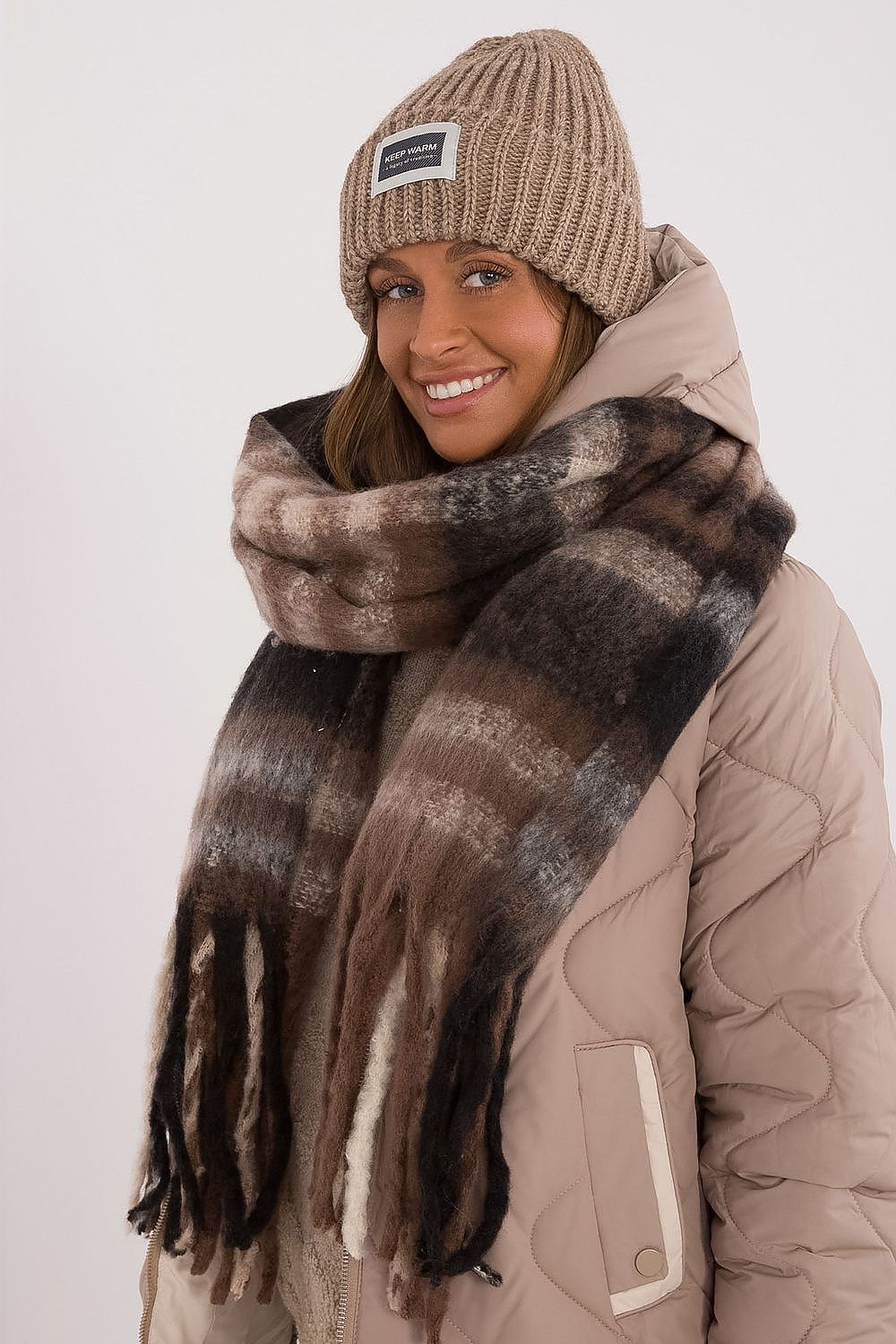  sjaal model 208269 AT 