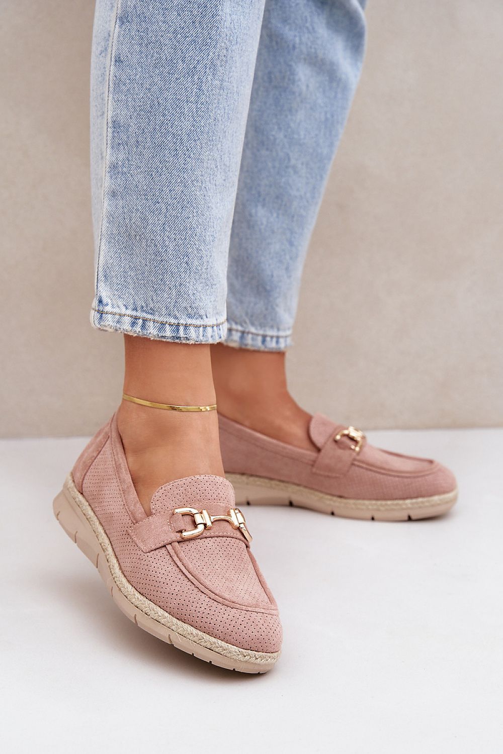  Moccassins model 208340 Step in style 