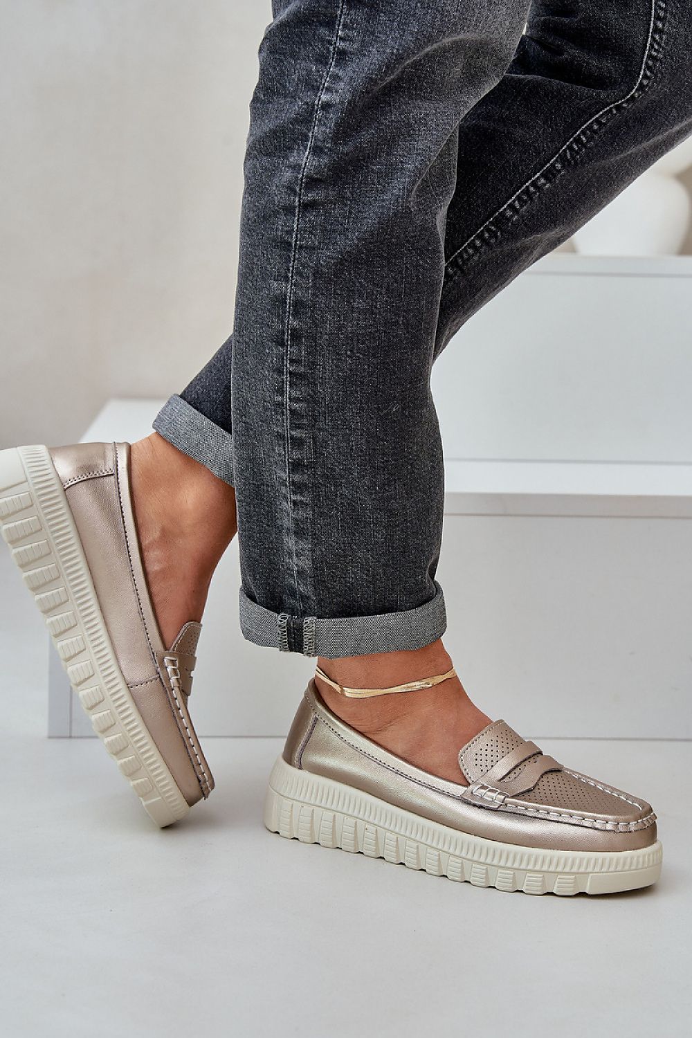  Moccassins model 208421 Step in style 