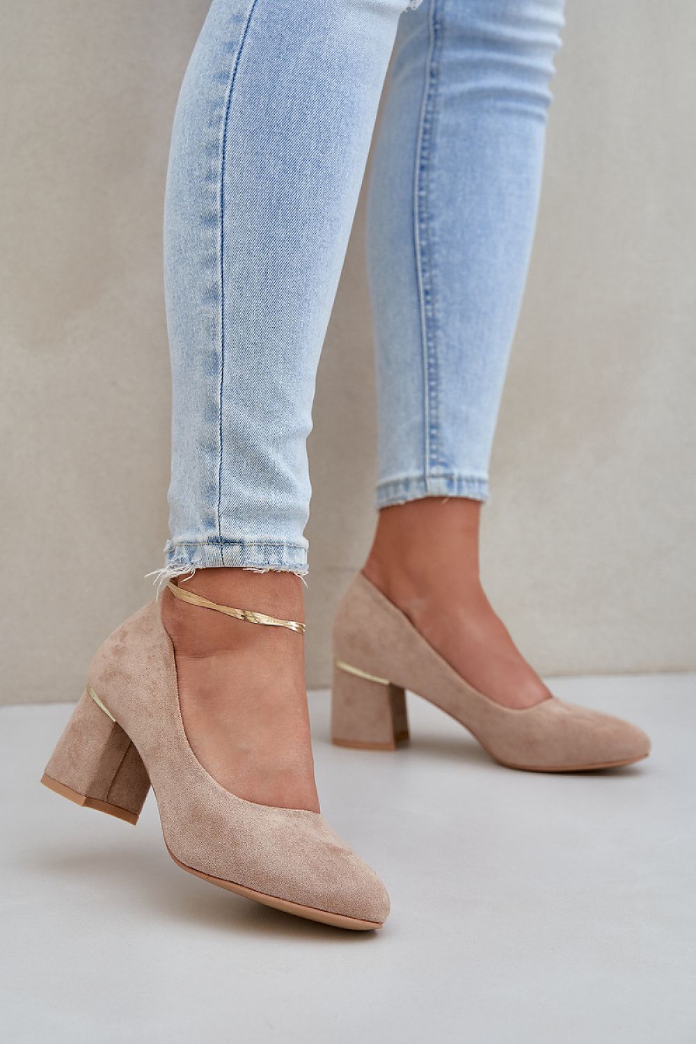  Pumps met dikke hak model 208431 Step in style 