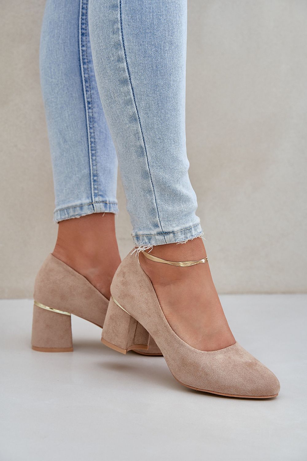  Pumps met dikke hak model 208431 Step in style 