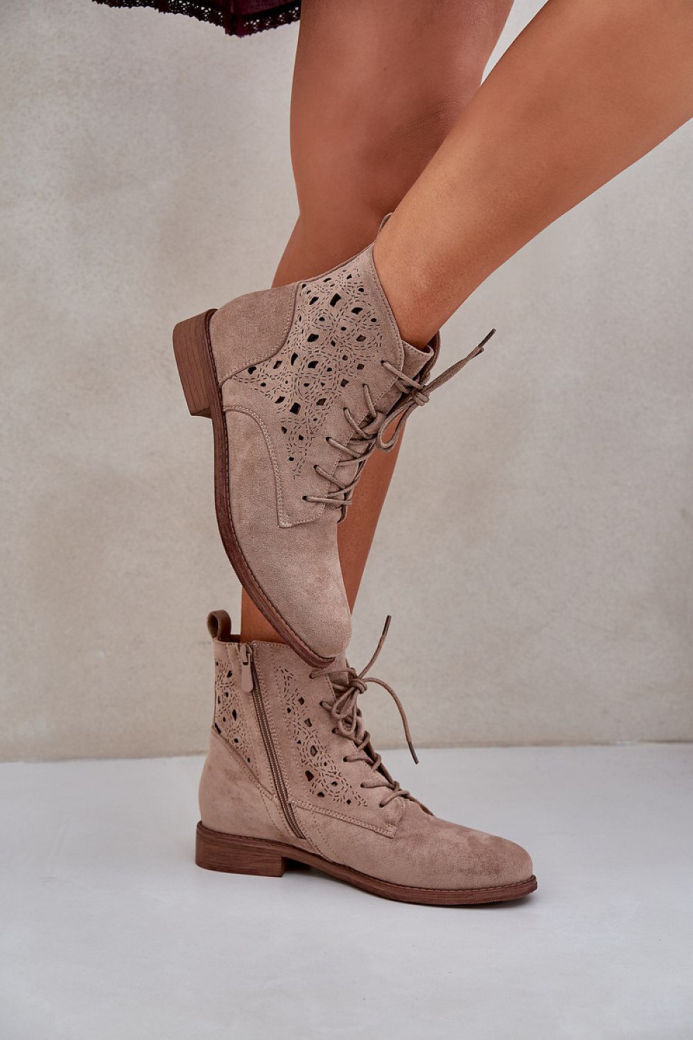  Laarsjes model 208468 Step in style 