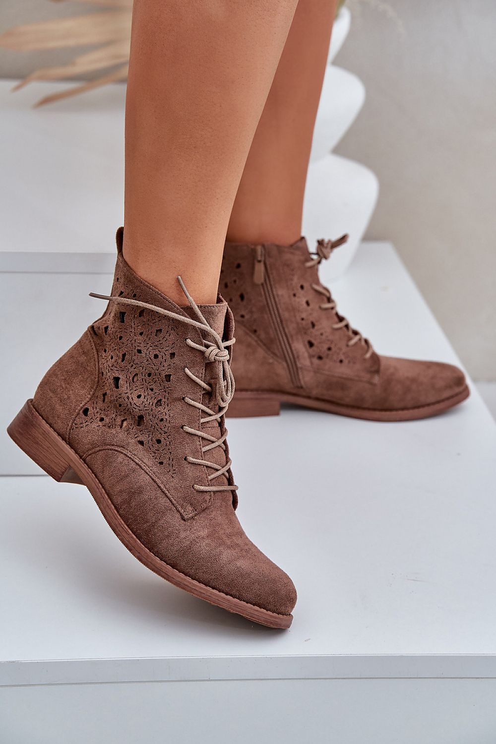  Laarsjes model 208469 Step in style 