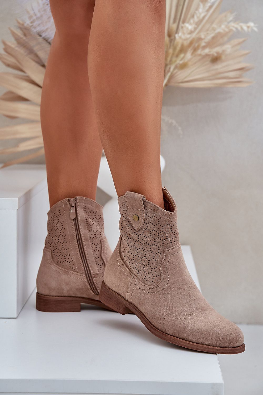  Laarsjes model 208471 Step in style 