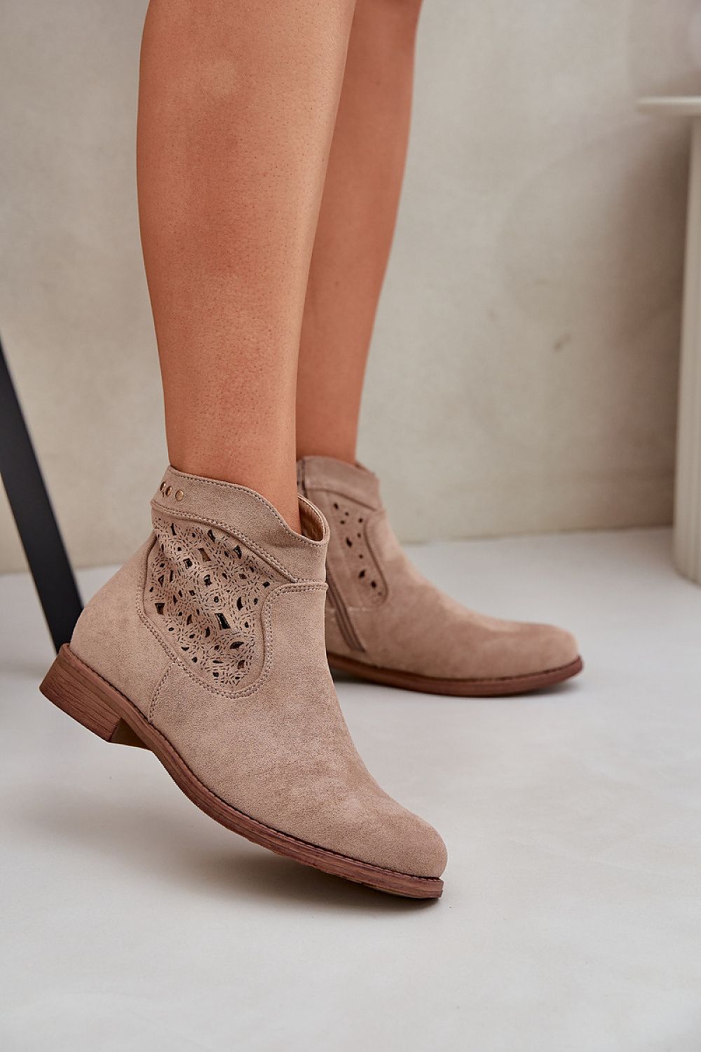  Laarsjes model 208475 Step in style 