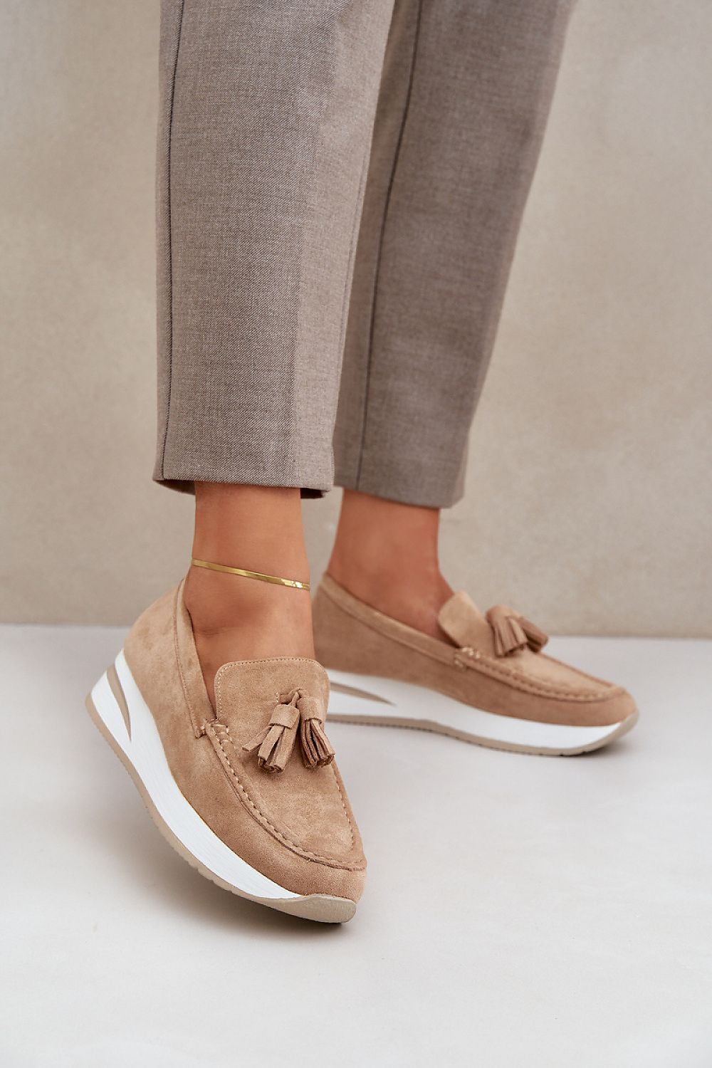  Moccassins model 208670 Step in style 