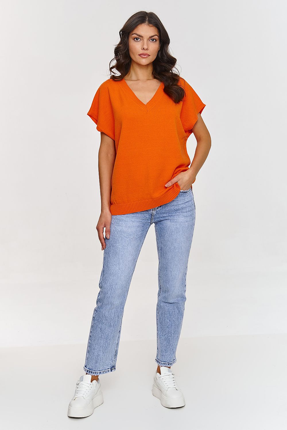  mouwloze trui model 209734 Makadamia 