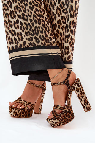  sandalen op hak model 210804 Step in style 
