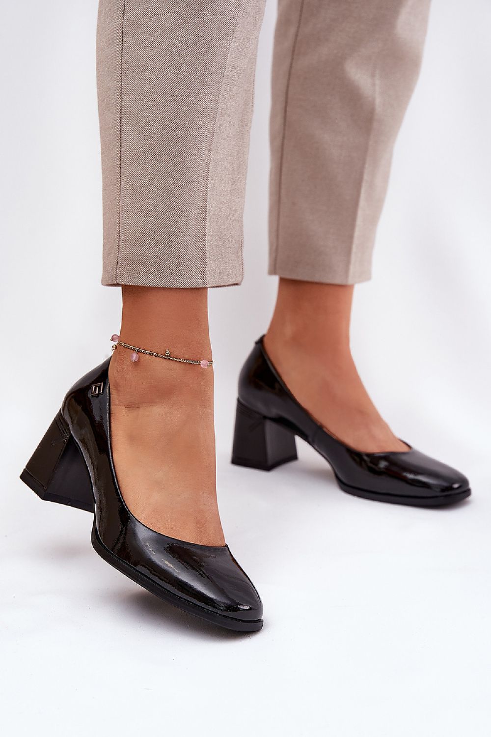  Pumps met dikke hak model 211071 Step in style 