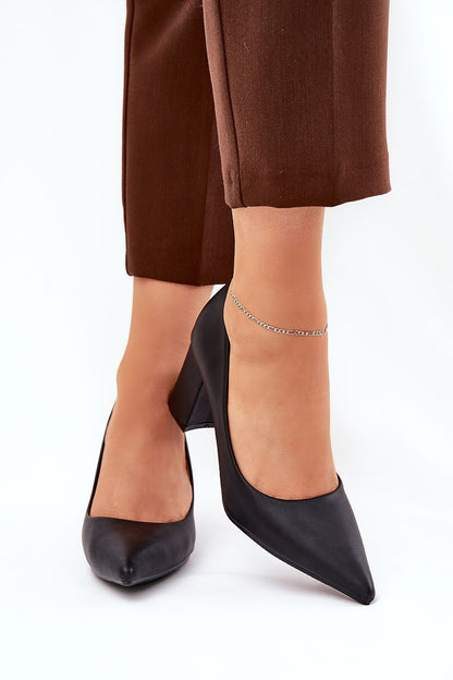  Pumps met dikke hak model 211073 Step in style 