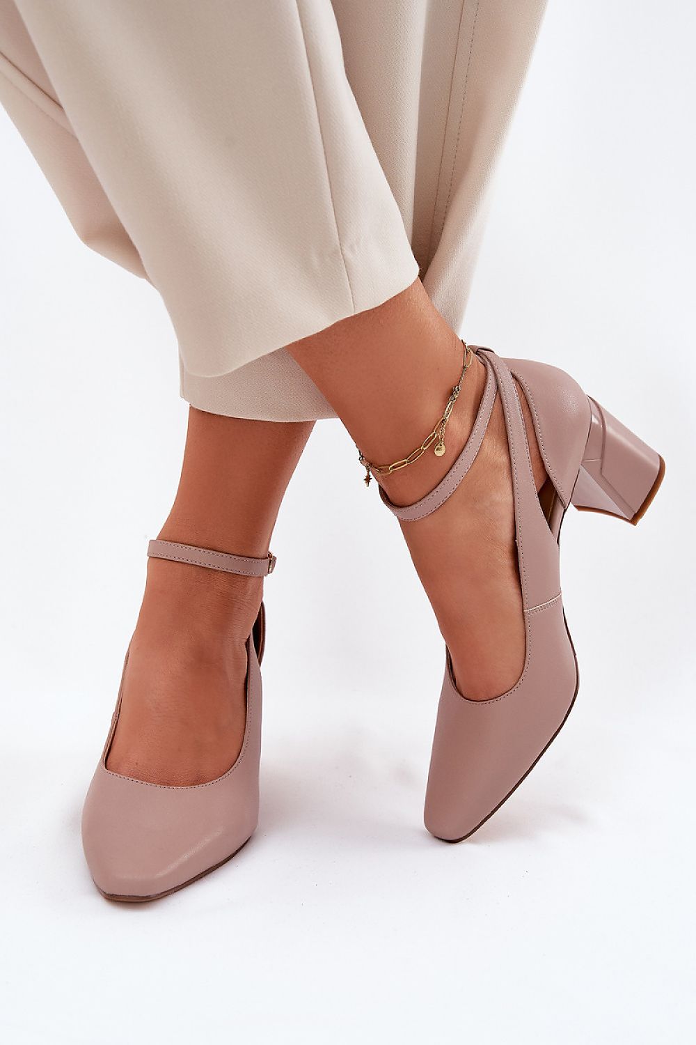  Pumps met dikke hak model 212615 Step in style 