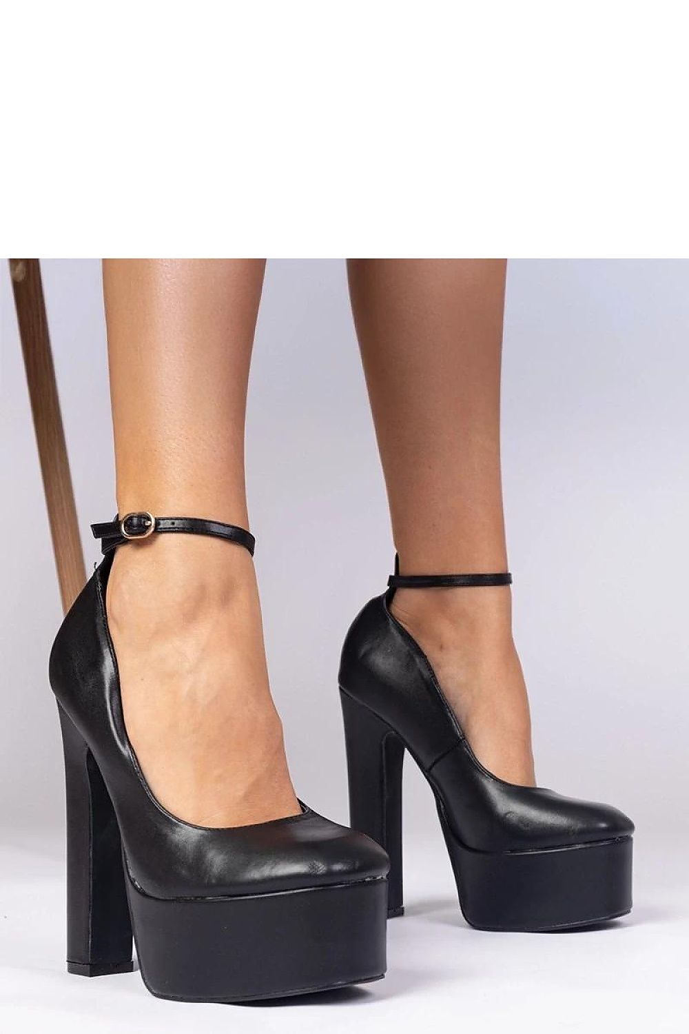  Pumps met dikke hak model 213753 PRIMO 