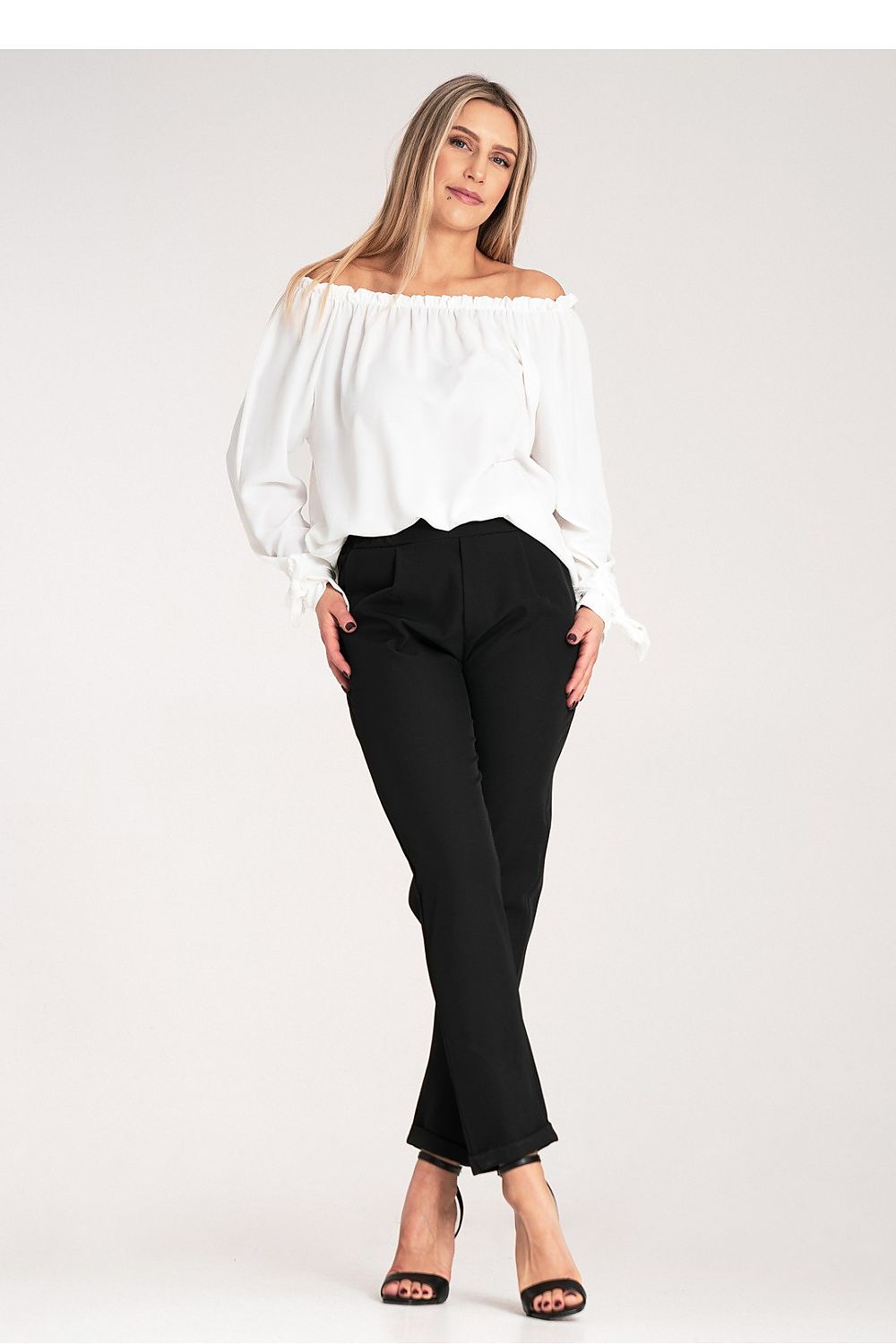  Damesbroek model 214834 Figl 