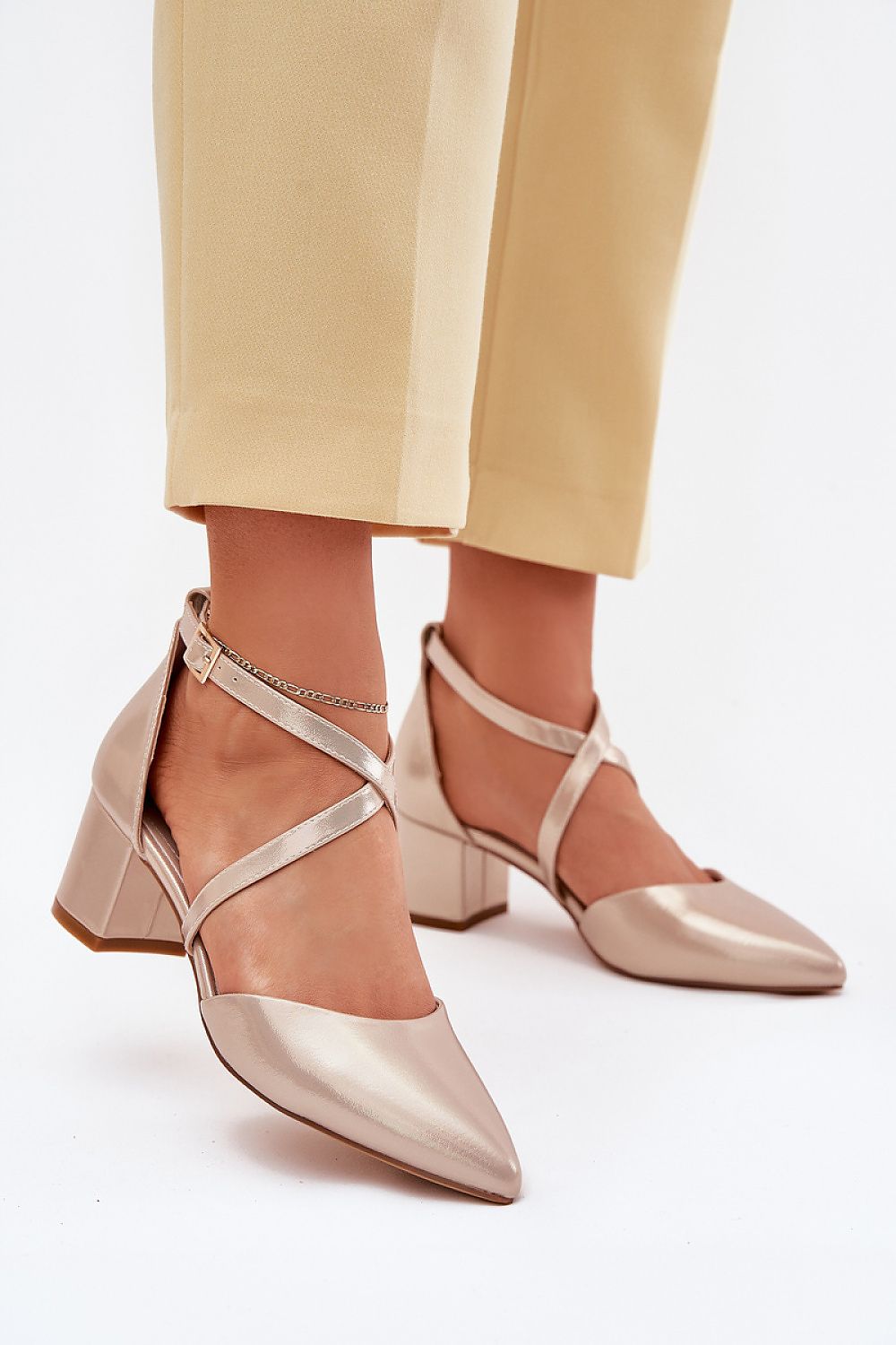  Pumps met dikke hak model 215685 Step in style 