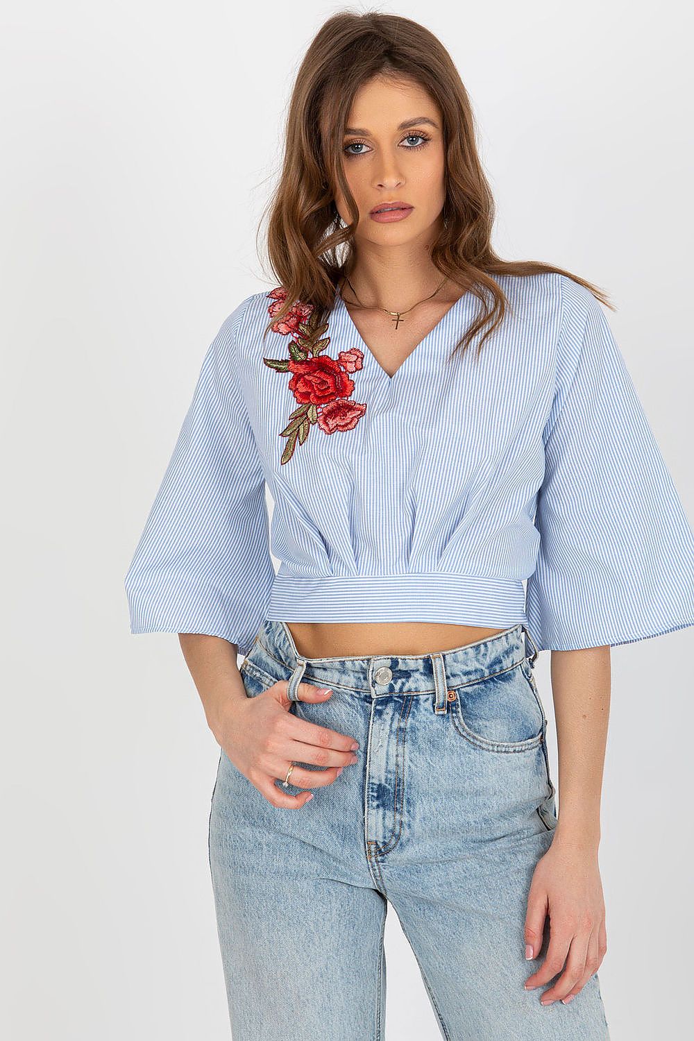  blouse model 216203 Lakerta 
