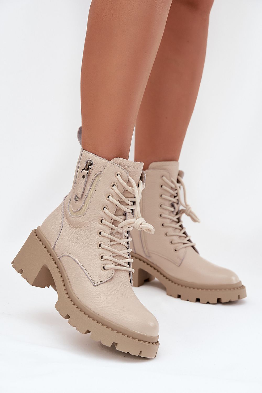  Laarsjes model 216826 Step in style 