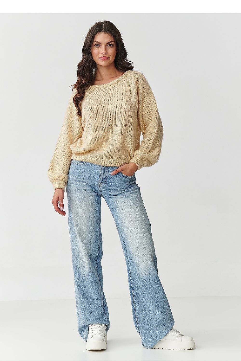 trui model 217390 Makadamia 