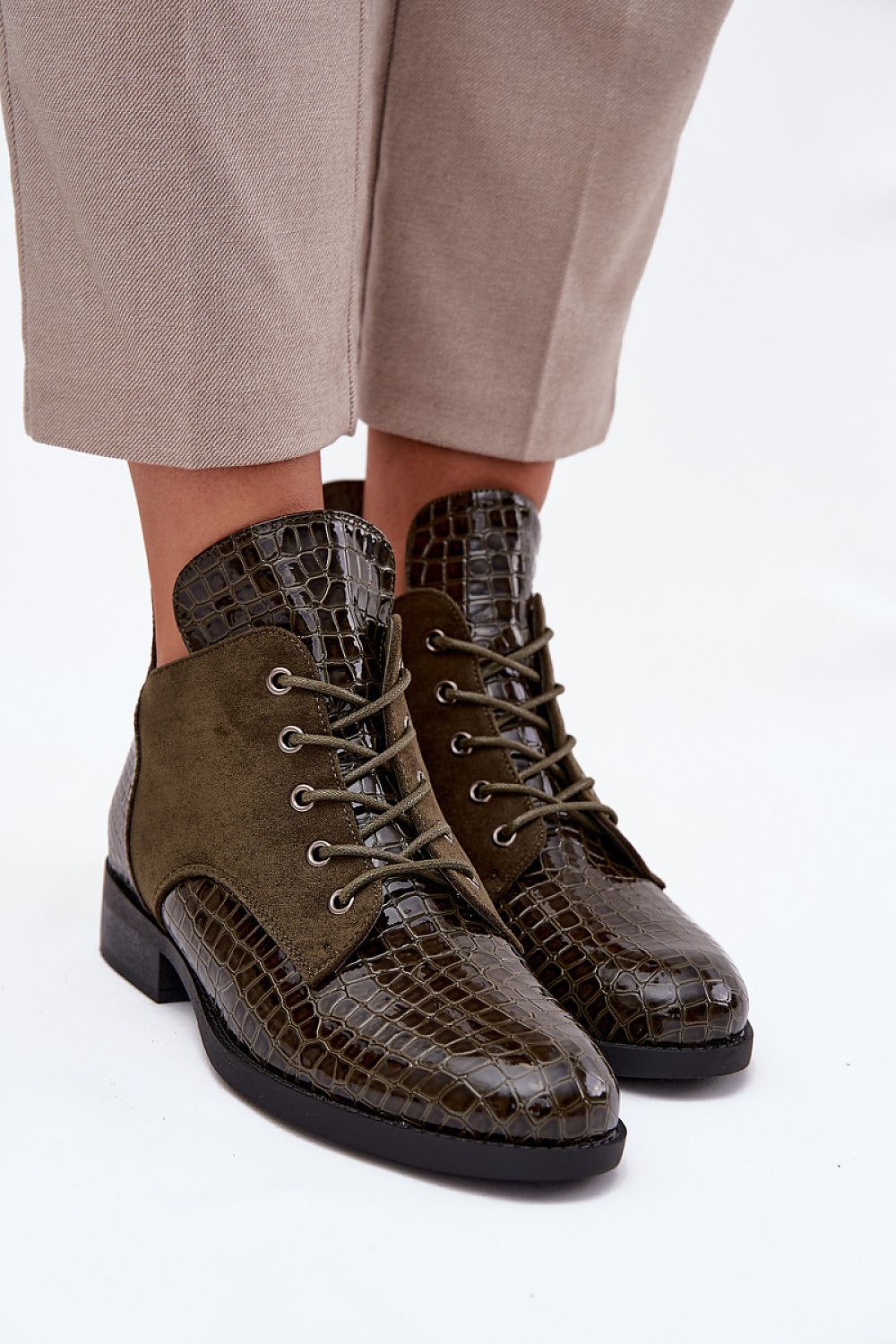  Laarsjes model 217741 Step in style 