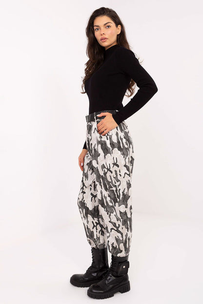  Damesbroek model 218437 Italy Moda 