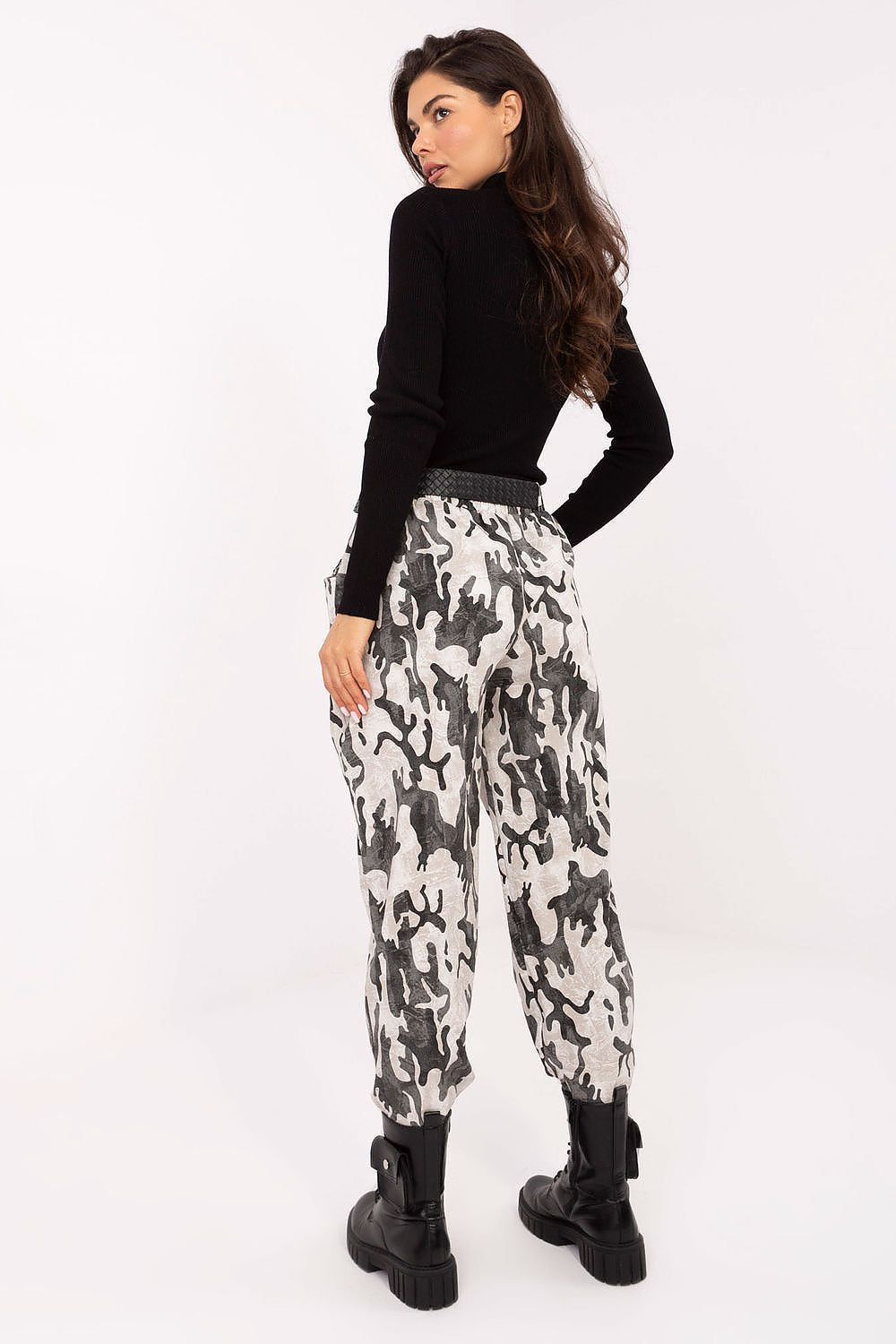  Damesbroek model 218437 Italy Moda 