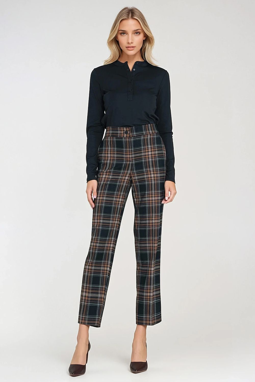  rok model 218895 Nife 