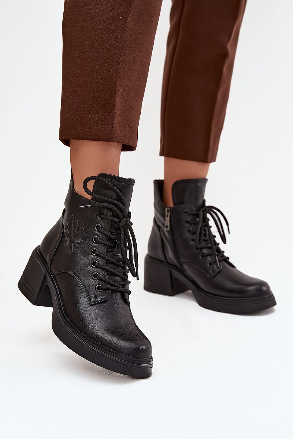  Laarsjes model 219254 Step in style 